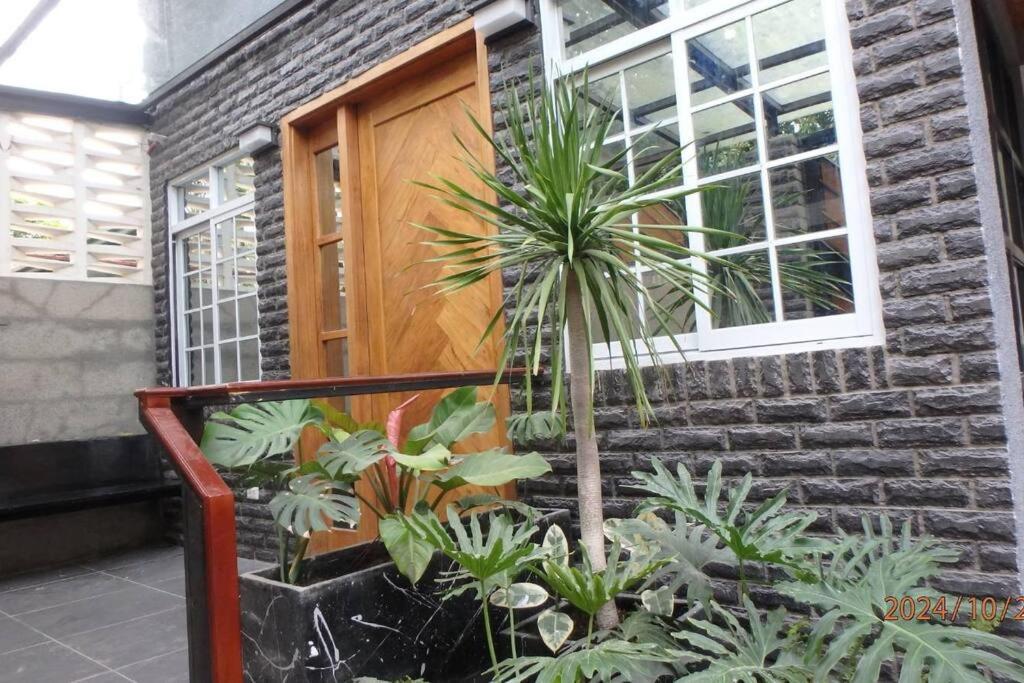 Lazy-Nest Homestay Manila Exterior photo